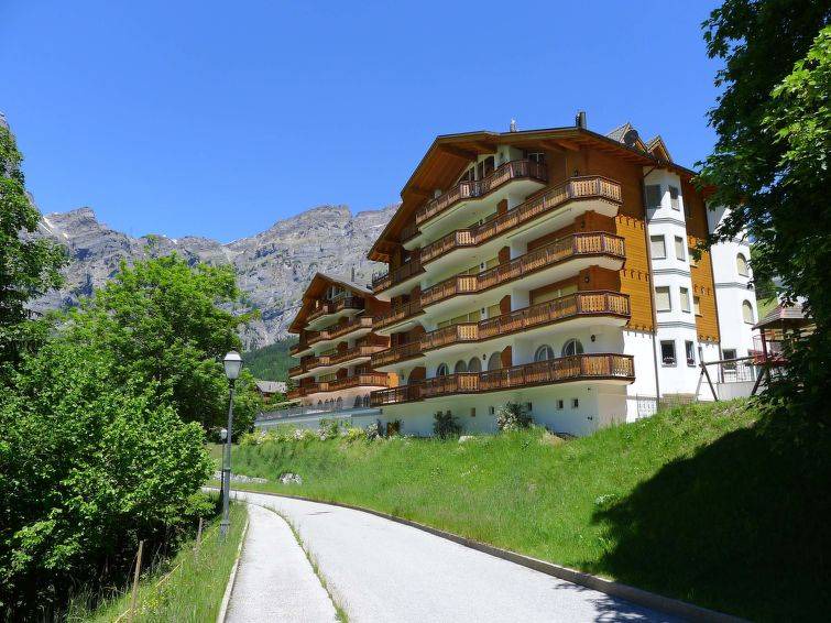 Leukerbad Apartment | 90 m² Apartment ∙ 2 bedrooms ∙ 4 guests