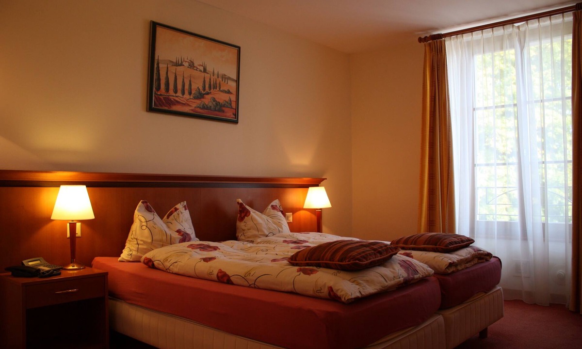 Gilly Hotel | Auberge Communale