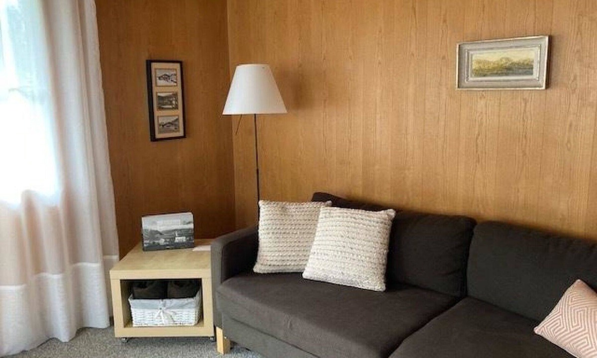 Lenk Apartment | Beautiful apartment for 6 guests with TV, balcony and pets allowed