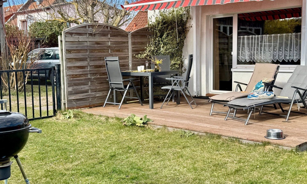 Freest House | Bungalow 'Usedom' with Private Terrace, Garden, and Wi-Fi
