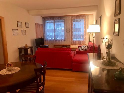 Noes Apartment | Crans center and close to the ski lifts