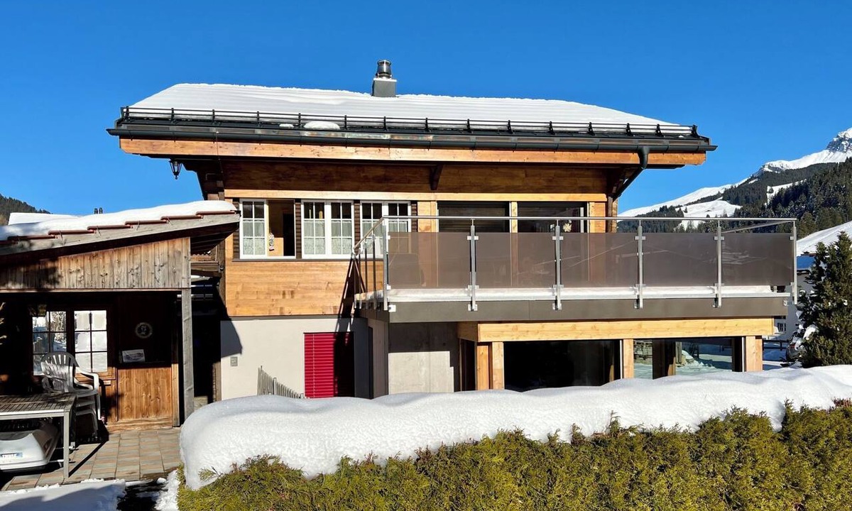 Adelboden Apartment | Falkiport Schranz Appartement/Fewo, Bad, WC, 3 Schlafräume 4-Zimmerwohnung by Interhome