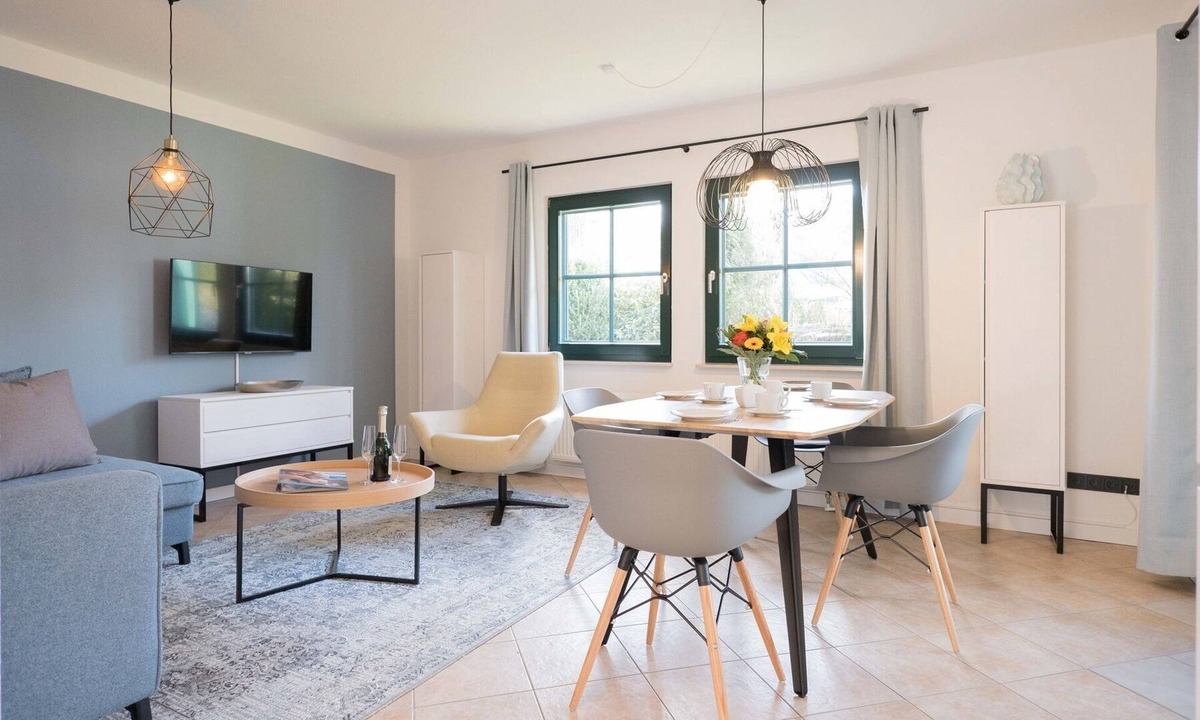 Neuhaus Apartment | First floor apartment Lee Ost 2.1 in Ostseebad Dierhagen