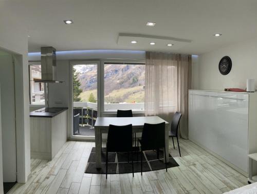 Leukerbad Apartment | Flaminia Wohnung 15 - Best view and Free parking!