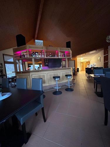 Vouvry Hotel | Hôtel EDIROL