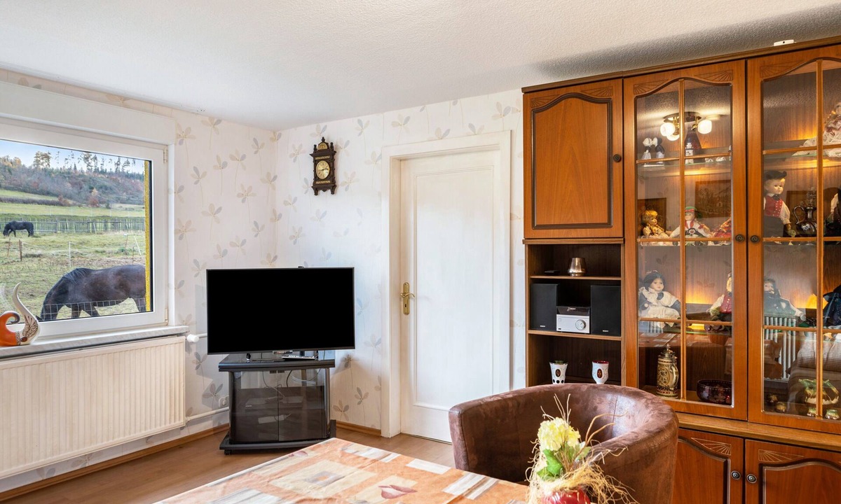 Leinatal House | Holiday Home 'Haus Am Candelaber' with Private Terrace and Private Garden