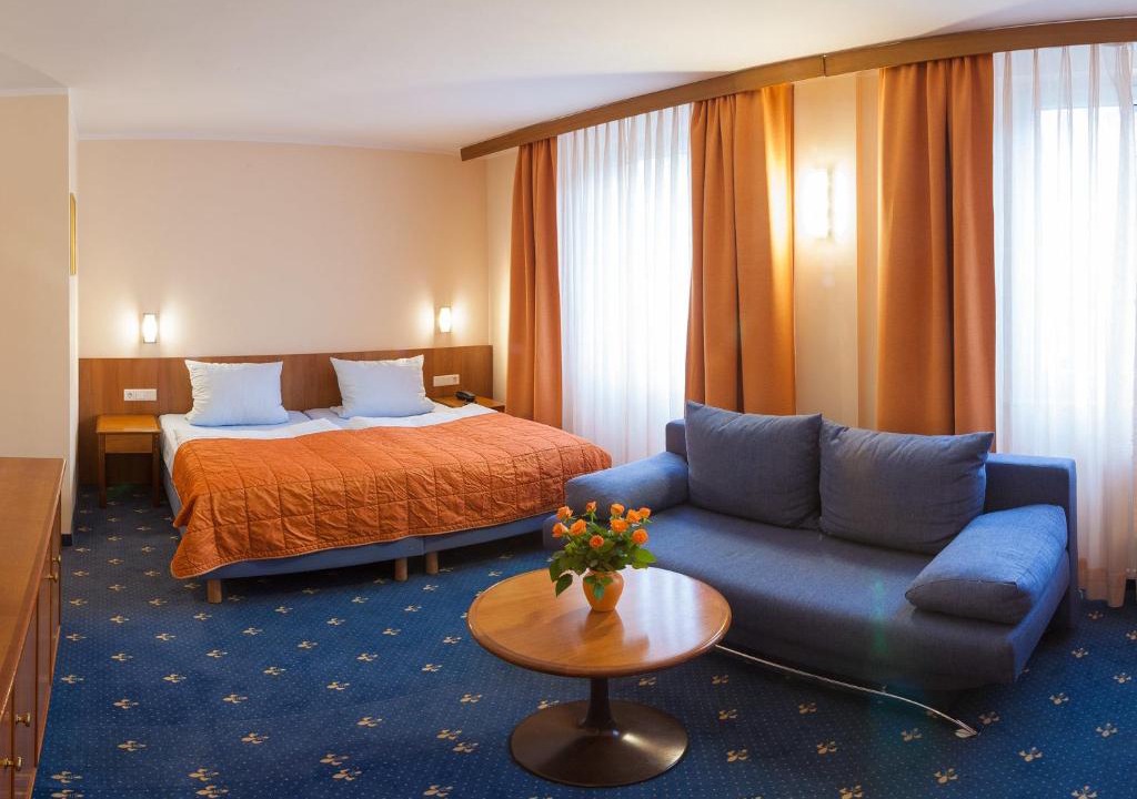 Friedrichstadt Hotel | Hotel Rubin