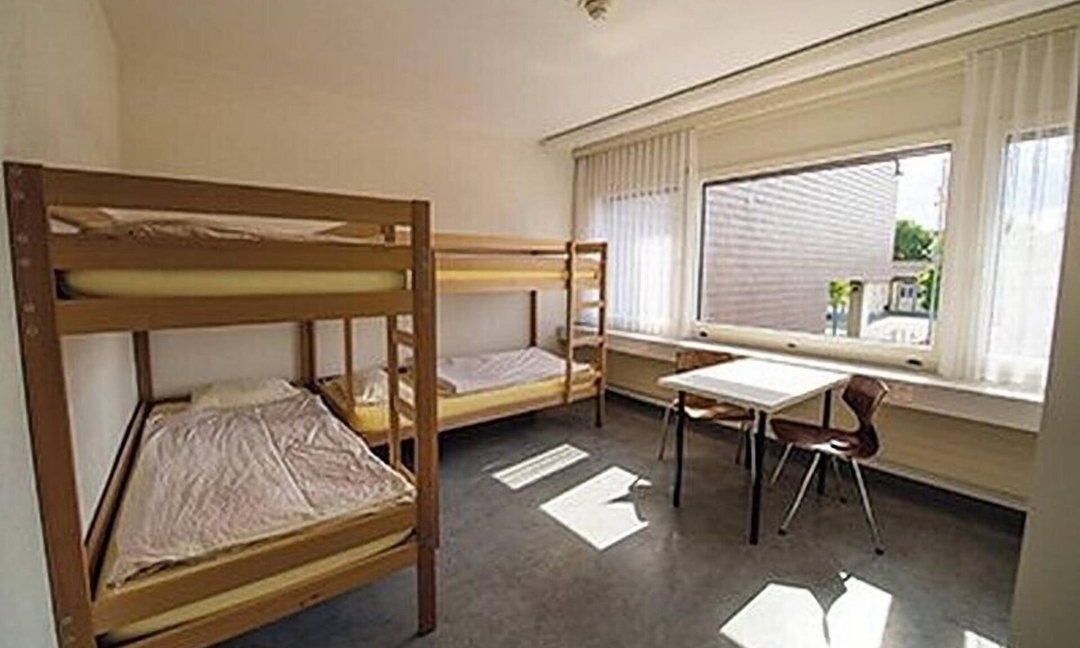 Romanshorn Hostel | Jugendherberge Romanshorn - Hostel