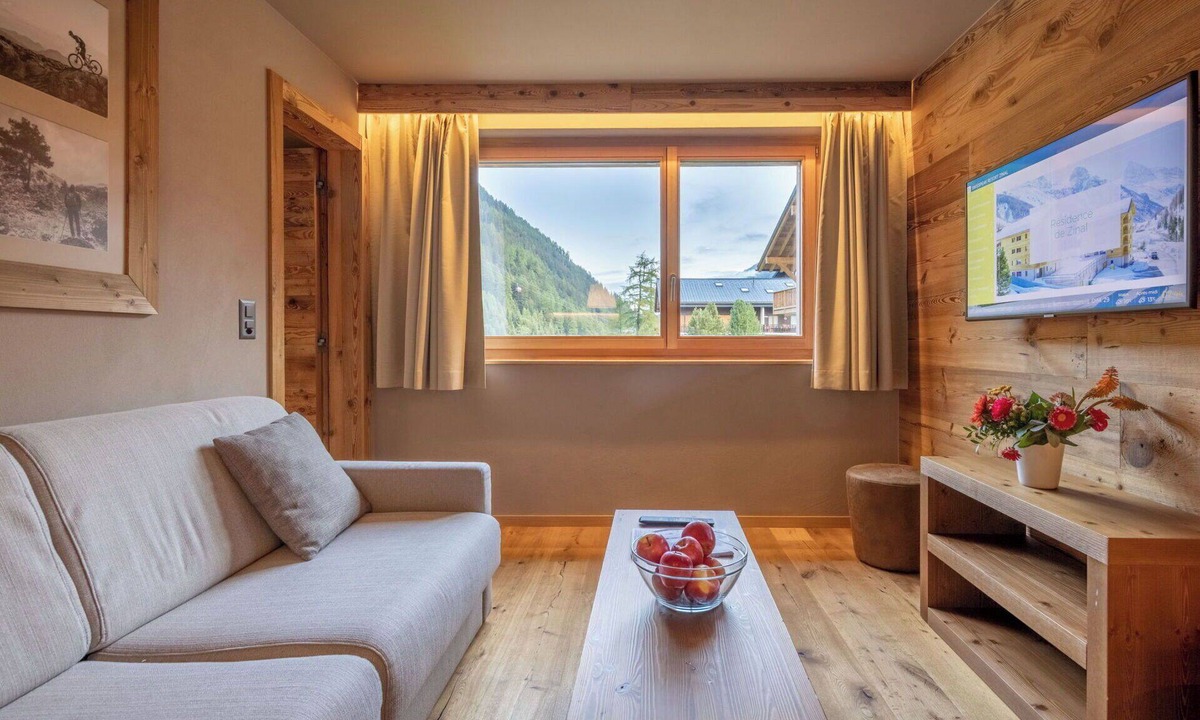 Zinal Apartment | Lovely apartment for 6 people with WIFI, terrace and pets allowed