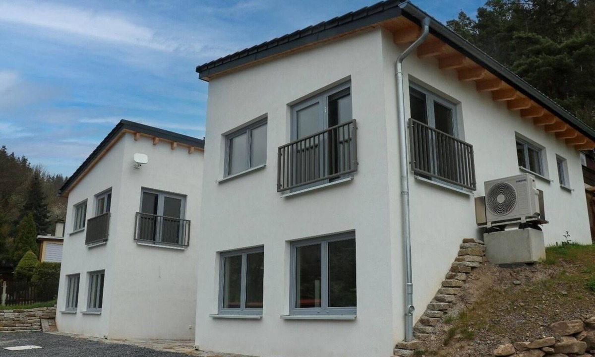 Bucha House | Vacation home for 4 guests with 86m² in Unterwellenborn (300436)