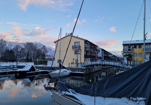 137 m² Apartment ∙ 3 bedrooms ∙ 8 guests in Port-Valais