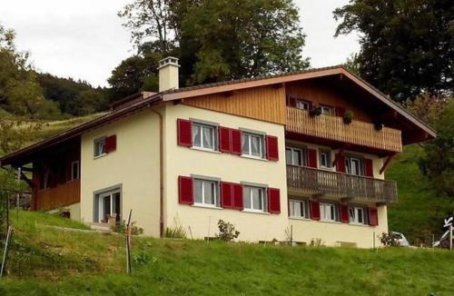 Chardonne Apartment | Apartment Appartement dans une ferme rénovée - 4pers- by Interhome
