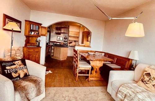 Noes Apartment | Appartement complet dans le centre de Crans-Montana