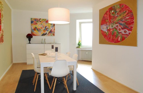 Friedrichstadt Apartment | Attraktives Apartement‚2Zi.direkt im Zentrum