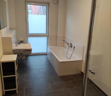 Halle Apartment | B4 Spitzenkamp1