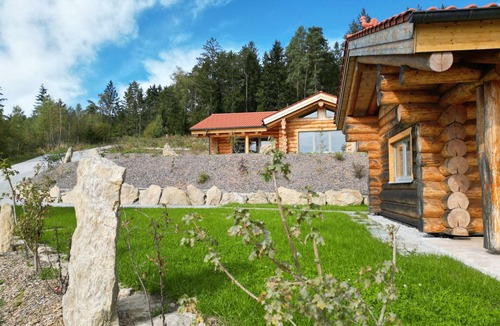 Wildenranna Ski Chalet | Chalet Leni – Your Retreat Above the Bavarian Danube Valley