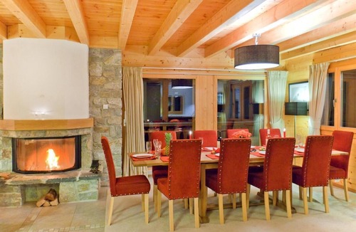 Vex Ski Chalet | Chalet, sauna, terrace, balcony, fireplace or stove, tv, ski locker, 250m², Thyon