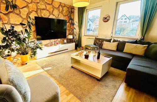 Eisenach Apartment | Ferienwohnung Eisenach - Kamin & Garten - Hunde willkommen