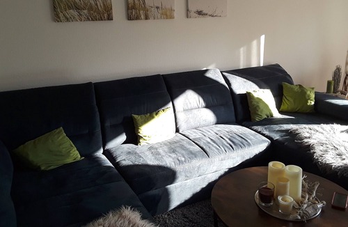 Wittmund Apartment | Gemütliche Ferienwohnung Möwennest in Küstennähe