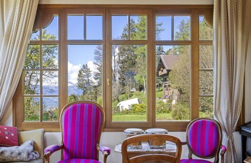 Barboleusaz House | Grand Chalet Boisé Authentique, Vue sur les Alpes