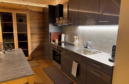 Zweisimmen Apartment | Heimersberg Appartement/Fewo, Bad, WC 3-Bettwohnung by Interhome