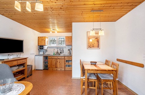 Bungalowdorf an der Talsperre House | Holiday Home 'Bungalow 131' with Private Terrace and Private Garden