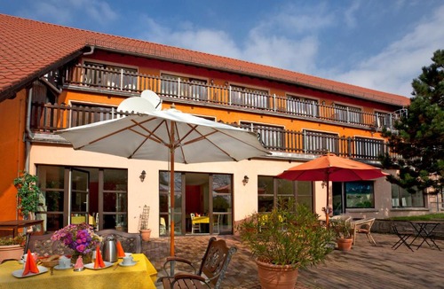 Sonnendorf House | Hotels Green Lemon Garni – Haus Krähenhütte