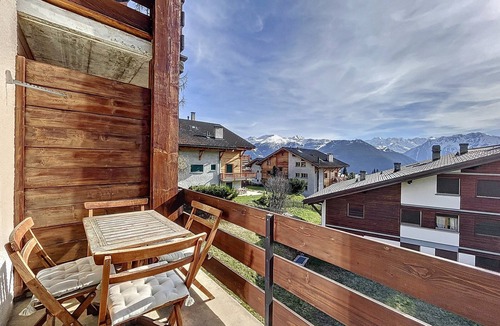 Verbier Apartment | Lichen 8