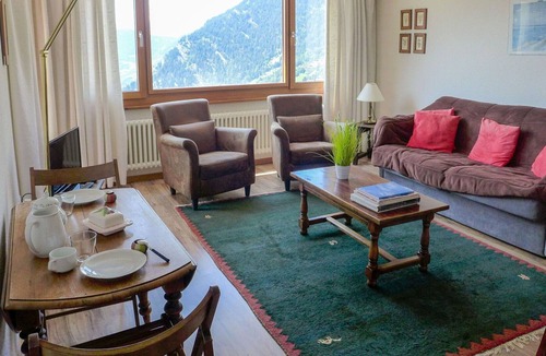 Verbier Apartment | Lovely apartment for 2 guests with WIFI and balcony