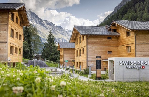 Zinal Apartment | Lovely apartment for 6 people with WIFI, terrace and pets allowed