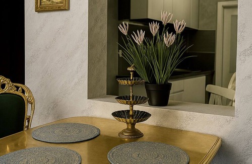 Plauen Apartment | Luxus Design Gold