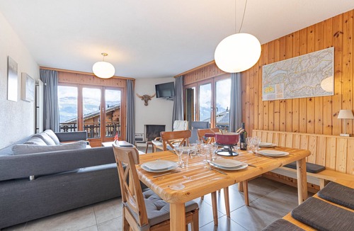 Veysonnaz Apartment | Mélèzes R 020 - SKI LIFT apartment 8 people