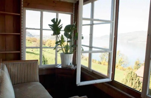 Krattigen Apartment | Marianne's Rustic