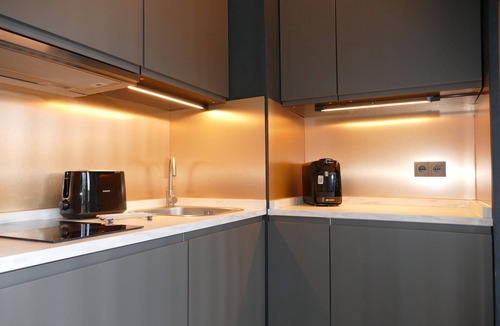 Gera Apartment | Modern apartment with workplace for singles & couples - close to the center of Gera