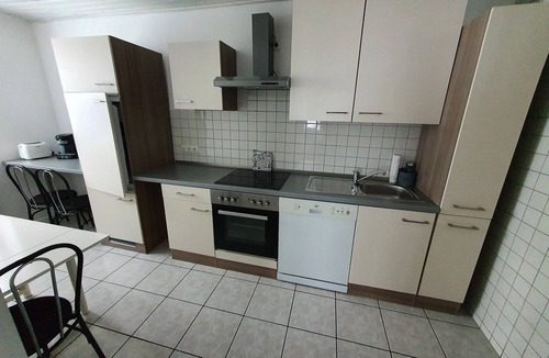 Geroldsgrun Apartment | Modern furnished first floor apartment (60sqm) with WiFi and shared use of the garden