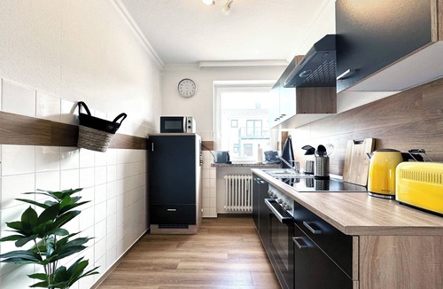Schneverdingen Apartment | Modern vacation apartment near the center/train station with WiFi & parking space