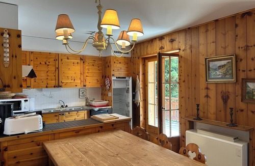 Saint-Luc Apartment | Outside : 3-room flat for 4 persons on the 1st floor, large terrace with garden furniture.Inside : e
