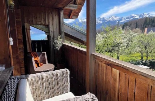 Einigen Ski Chalet | Sérénité Einigen, Lakeview Chalet 20 min. to Interlaken, Entire Chalet for you