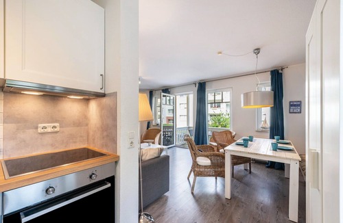 Ostseebad Kuhlungsborn Apartment | Spacious Family Apartment – Only 300m from the Beach/Wi-Fi