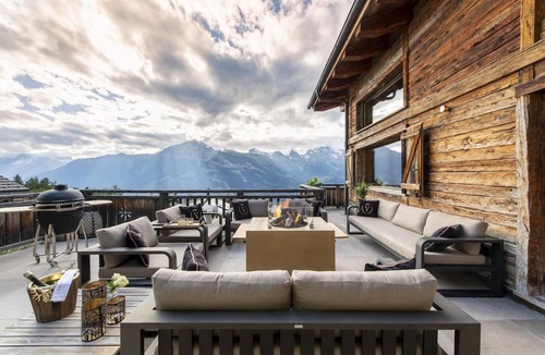 Mayens-de-Riddes Ski Chalet | The Midnight Sun Alpine Chalet