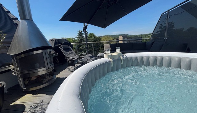 2room. Duplex apartment - roof terrace, whirlpool, elevator, air conditioning, close to clinic in Bad Salzuflen