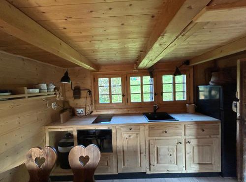 A charming alpine chalet in Ensex
