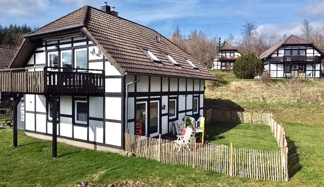Apartment "Kellerwald" with Private Fenced Garden and Wi-Fi in Frankenau