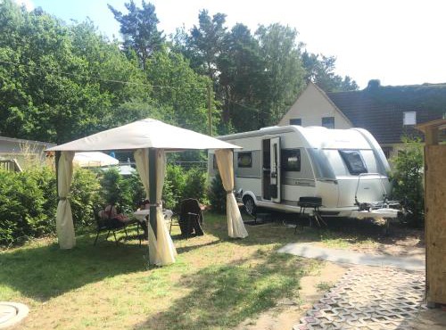 Camping-Feeling mit Komfort - 10min zum Strand in Zingst
