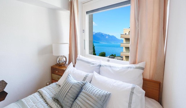 Central Apartment with Terrace in Montreux