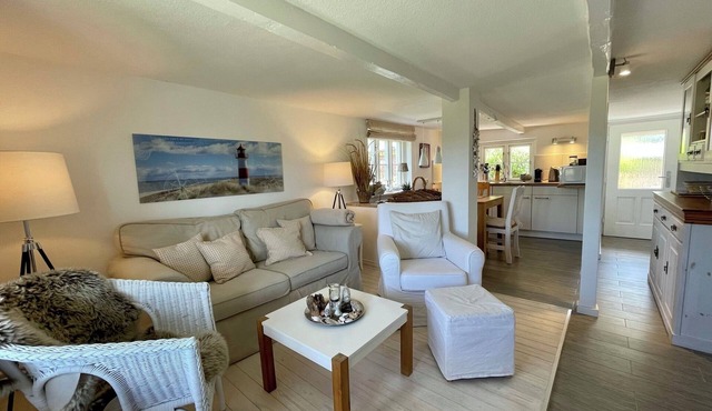 Comfortable living by the North Sea (only 200m). May-Sept. free beach chair in Westerdeichstrich/ Stinteck