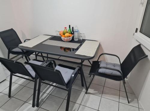 Cosy Room in a 3 Bedroom Flat in Grenchen