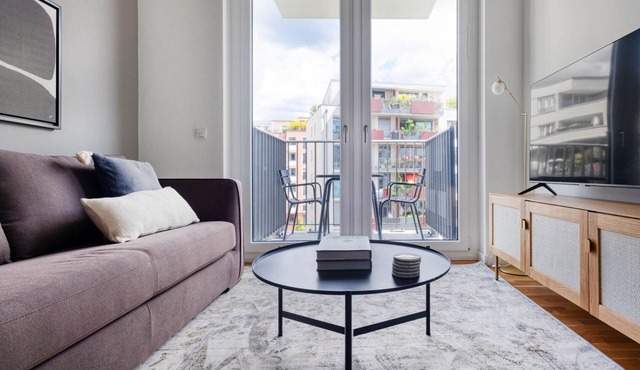 Deluxe Mitte 1BR near park am Gleisdreieck, by Blueground in Berlin