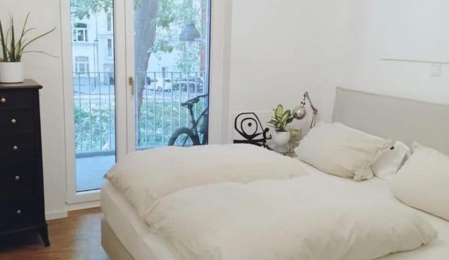 Design apartment with river view in Dusseldorf