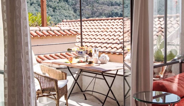 Due Anime Felice by Interhome in Vasia